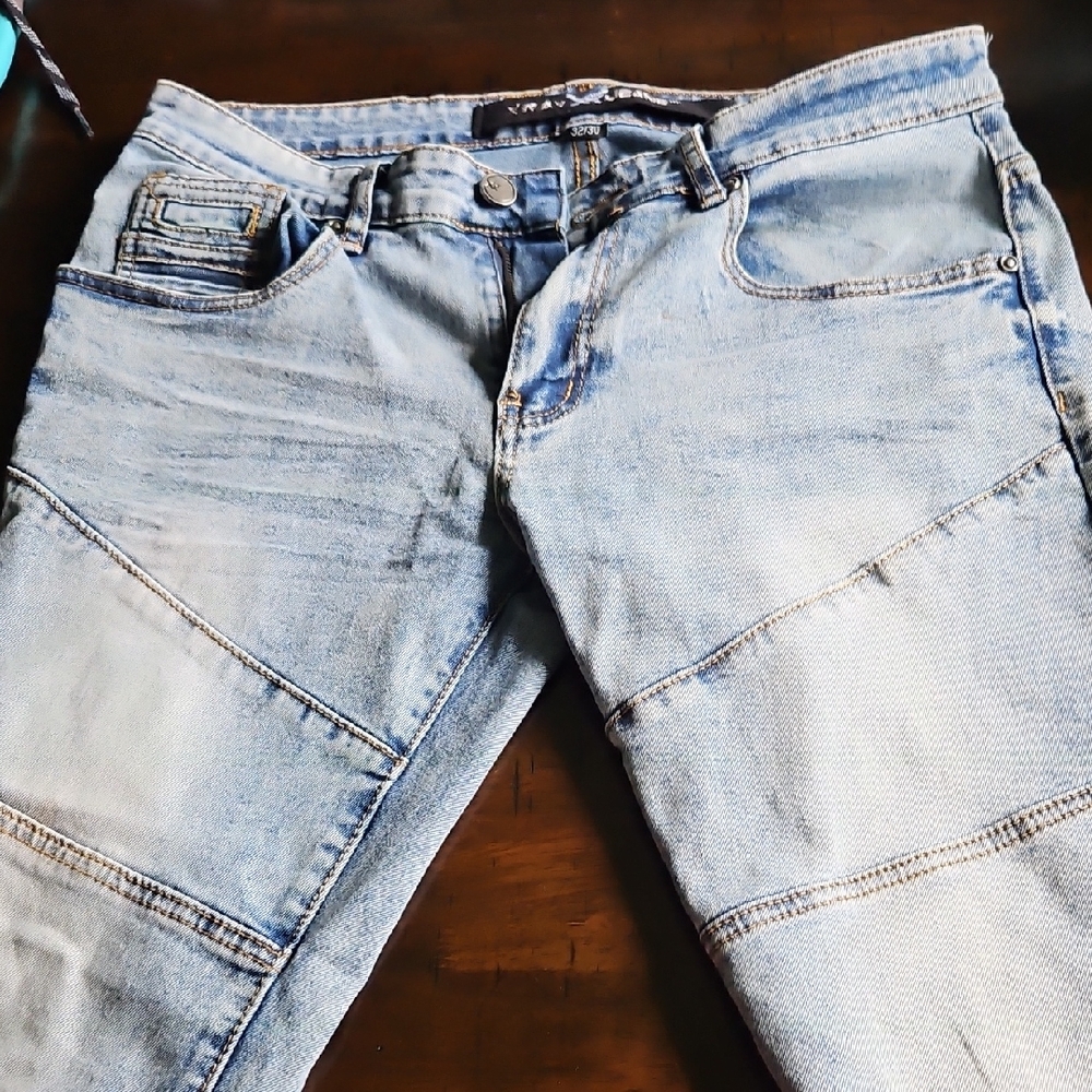 Relaxed Blue Jeans with Distressed Details